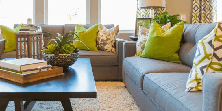Waarom mijn unieke salontafel van restmateriaal jouw interieur kan transformeren!